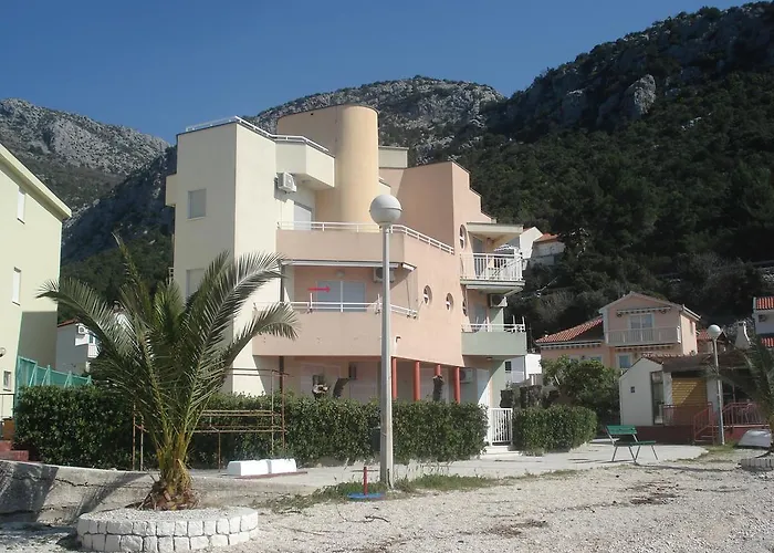 Apartament Iva *
